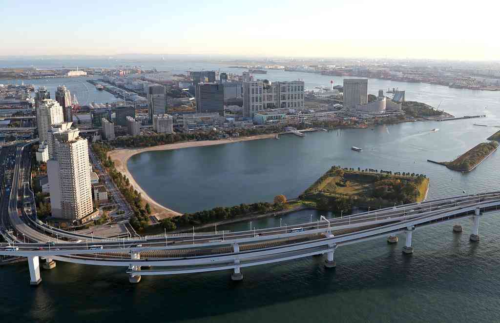 「悪臭」のお台場、神津島の砂で改善へ　五輪会場 - 産経ニュース