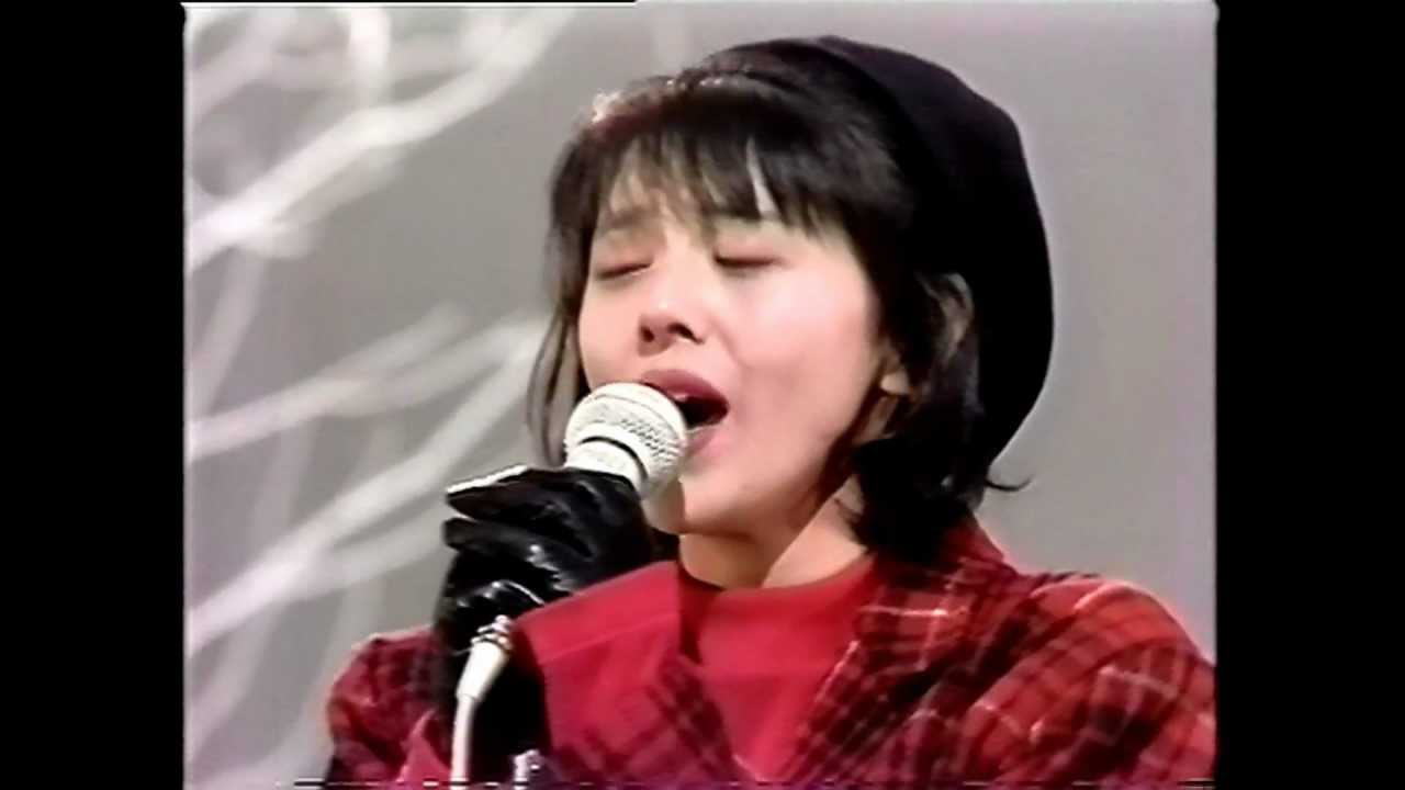 小泉今日子 木枯しに抱かれて - YouTube