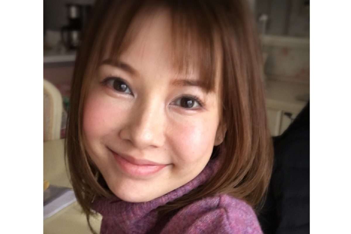 上原さくら、加工一切なしの薄化粧にファン騒然　「下膨れが…」