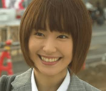 新垣結衣、7年ぶりビジュアルブックが異例の即完売で重版決定