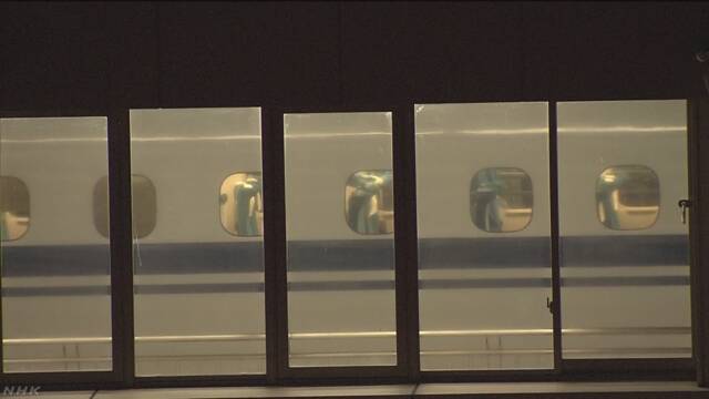 新幹線内殺傷事件の被告「窓側の人を確実に殺せるよう計画」 | NHKニュース