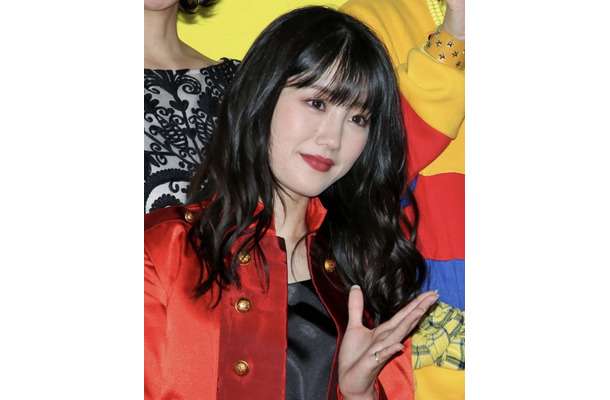 吉本坂46小寺真理が初個展開催に「自撮りクリエイターとして胸を張る」