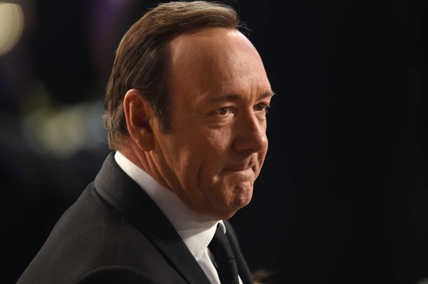 ケヴィン・スペイシーを性的暴行で訴えていたマッサージ師が死去 | cinemacafe.net
