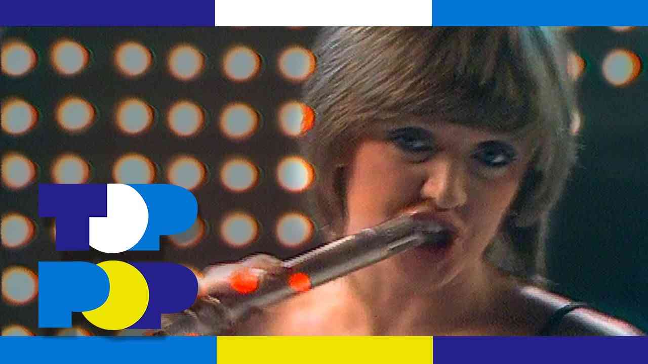 Nolan Sisters - I'm In The Mood For Dancing • TopPop - YouTube