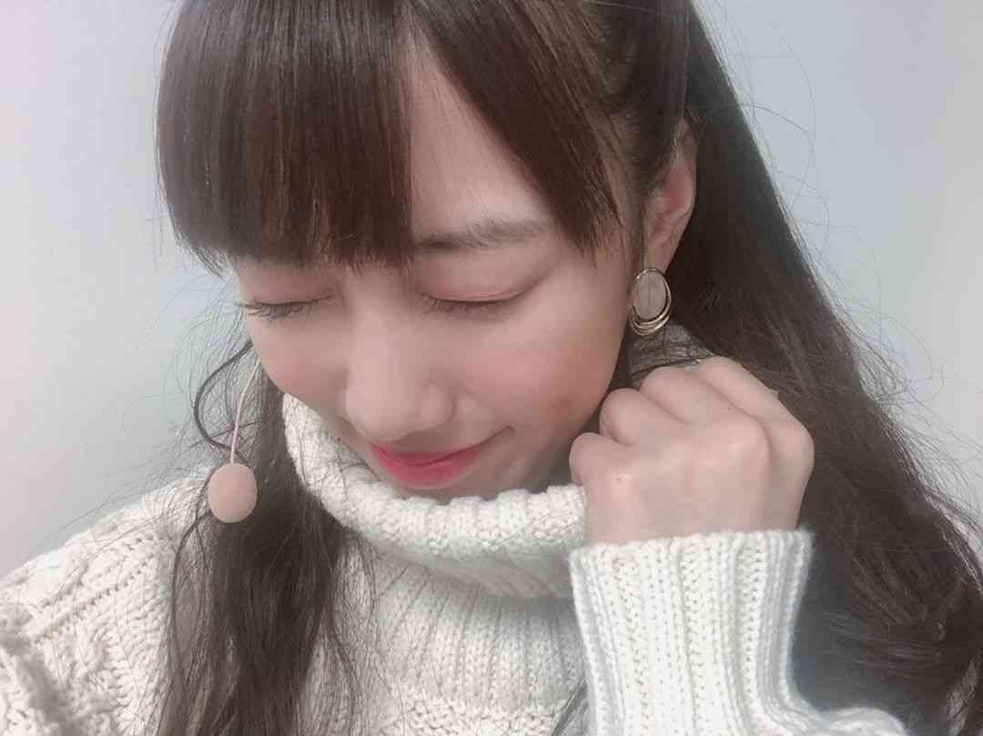 高城れに ももいろクローバーZ on Instagram: “みんなありがとう?? 今週はなんだが毎日のようにモノノフさんに会えて嬉しかったよー！  次会えるのはクリスマスかなぁ?楽しみにしてるね！  来週もクイズイマジネーター聴いてね‼︎…”