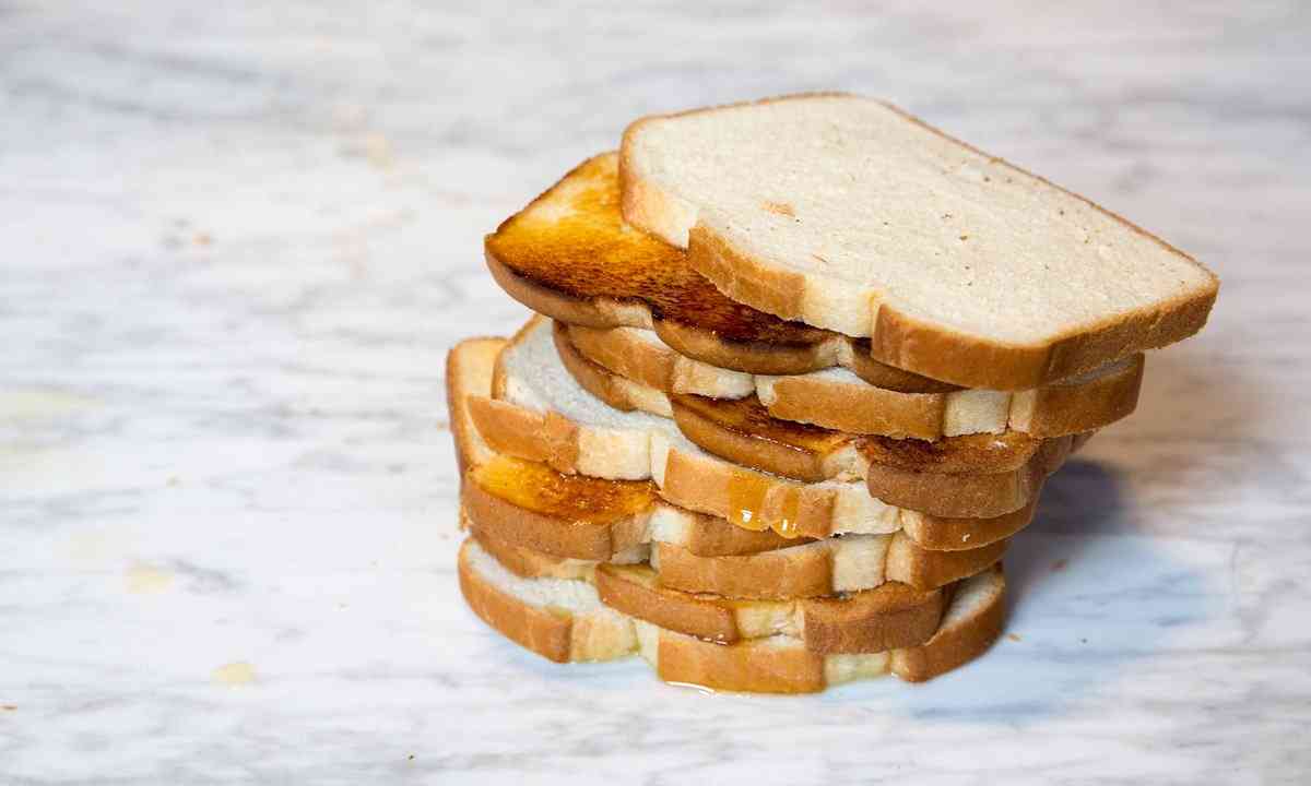 【伝統料理】イギリスには、トーストをパンで挟む「トーストサンドイッチ」があるらしい