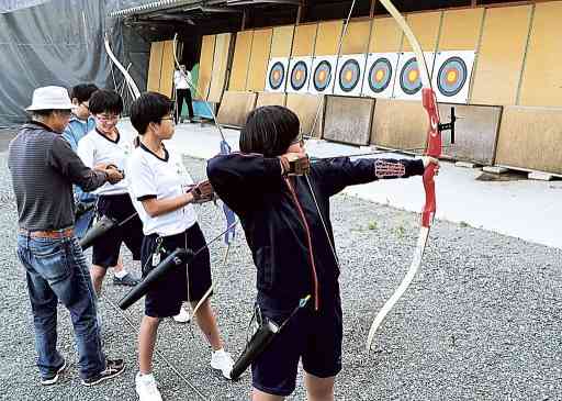 多様な競技体験　中学生「レクスポサークル」開講　磐田｜静岡新聞アットエス