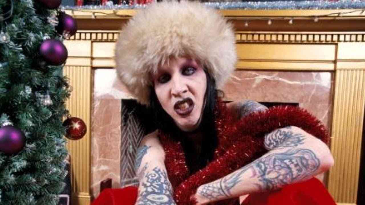 MASHUP - Mariah Manson - 