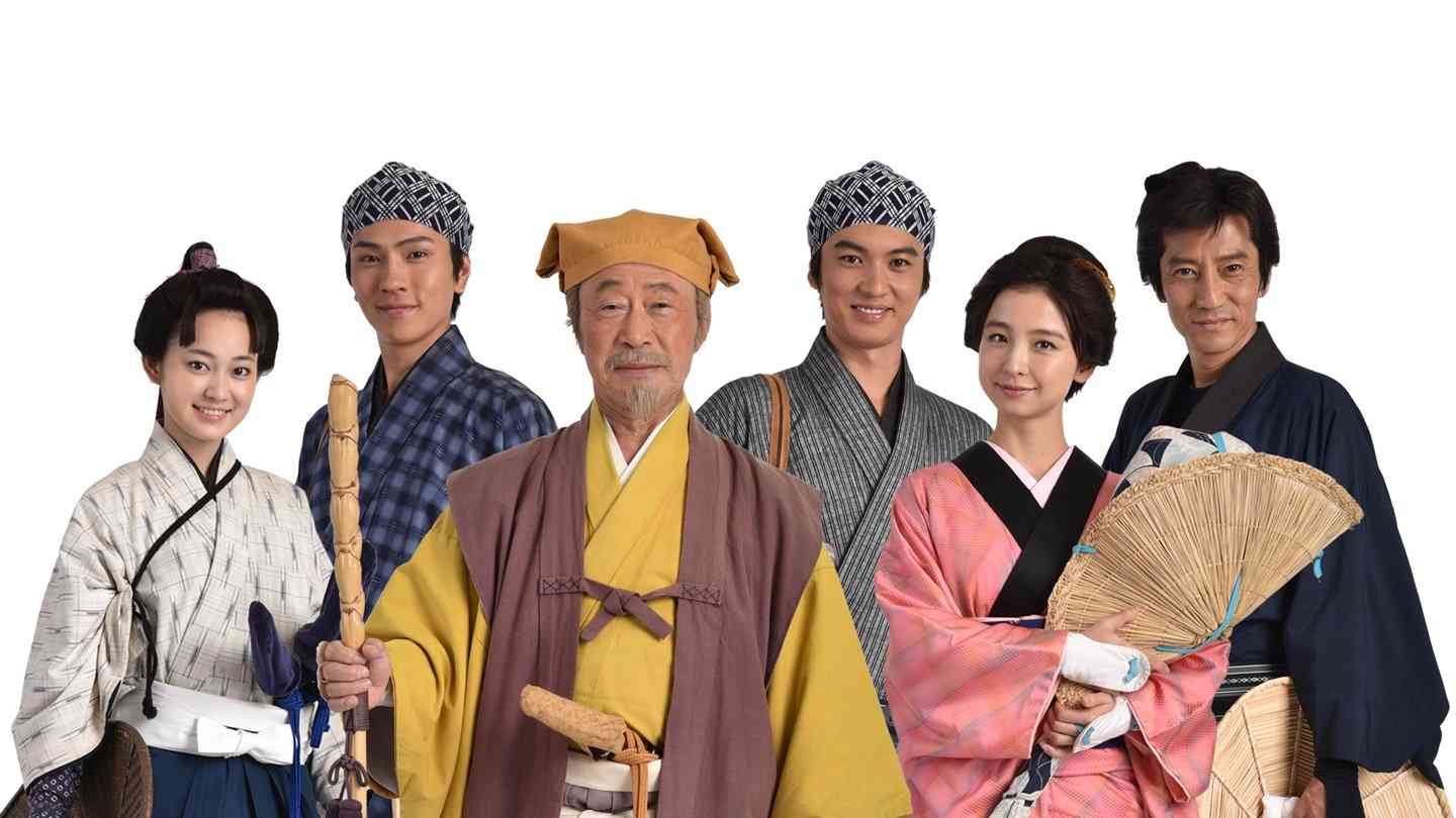 指原莉乃が貴重な私服姿を公開　「オシャレ」ぶりにファン「全体のバランス最強」