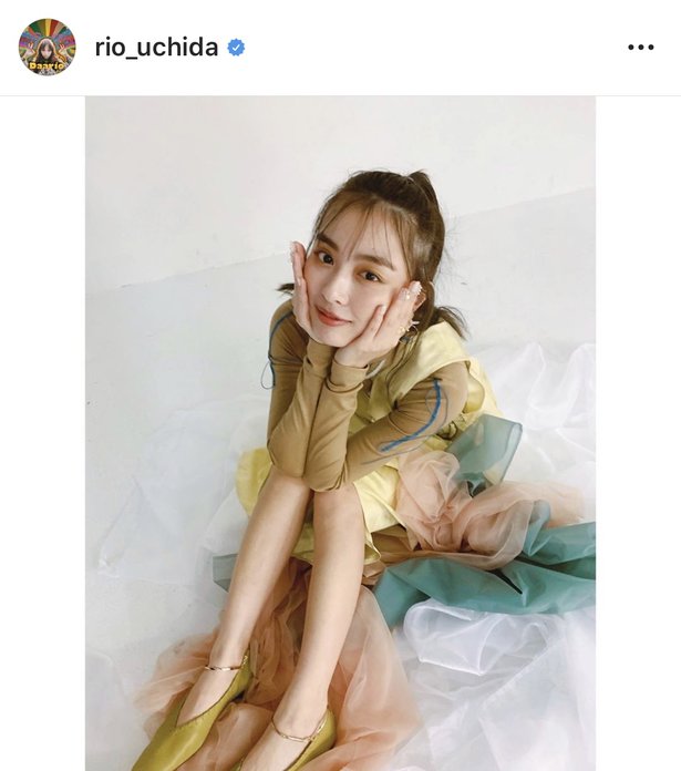 内田理央、透明感あふれる“美脚&妖精風”SHOTに絶賛の声!「めっちゃ細い」「可愛すぎて吹っ飛びました」
