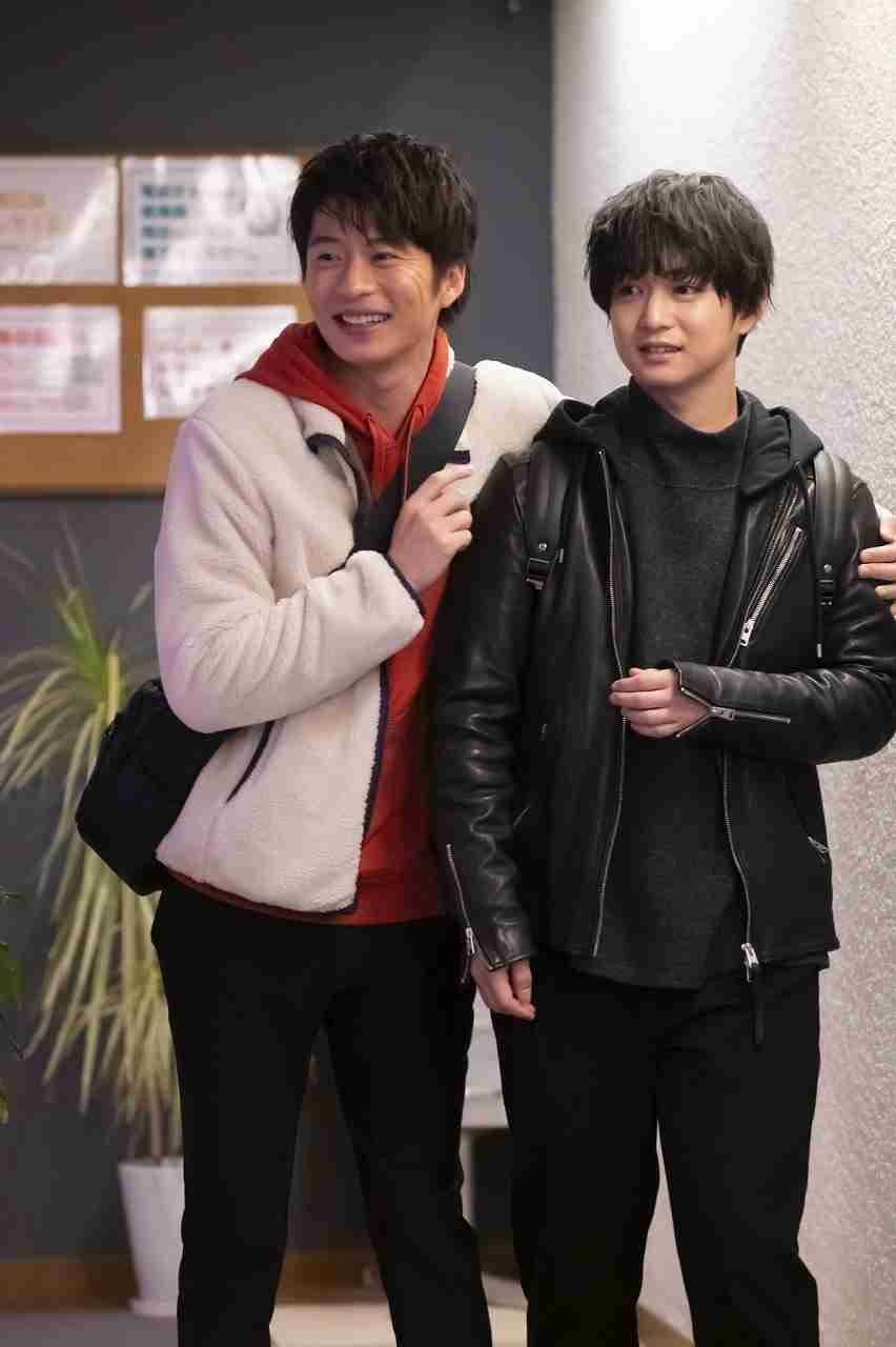 「おっさんずラブ-in the sky-」“嵐を呼ぶ男”に田中圭＆千葉雄大が大爆笑？　現場裏話＆オフショット公開！（ザテレビジョン） - Yahoo!ニュース