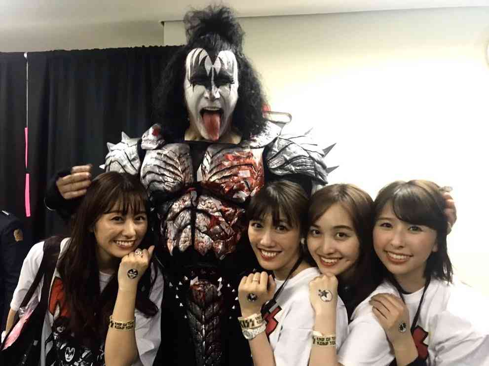 百田夏菜子 ももいろクローバーZ on Instagram: “嬉しすぎる再会！！！！本当に最高でした！！！！Thank you KISS?I hope to see you again?・#KISS ?”