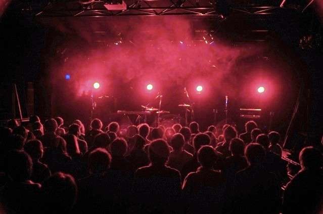 アーティストは政治的発信控えるべきなのか　ミスチル桜井の過去発言が突如注目される : J-CASTニュース