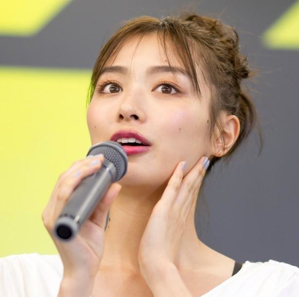 内田理央、“すっぴん＆涙目!?”SHOTにファン悶絶「いつ見ても女神」「え…すっぴん？」 （1/4） | 芸能ニュースならザテレビジョン