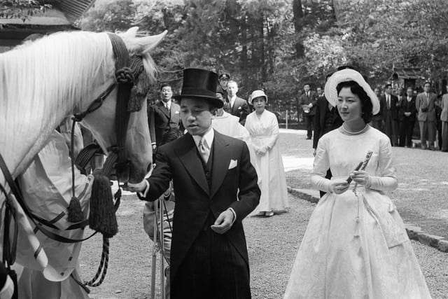 上皇后さま、血混じる嘔吐も　ストレス原因か、経過観察　宮内庁