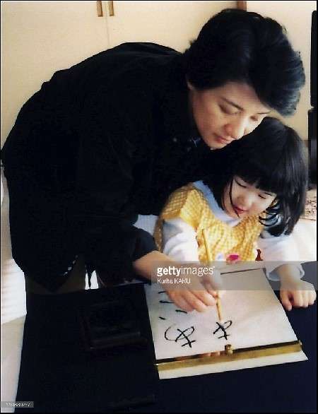 皇后さま、56歳の誕生日…「国民の幸せに尽くす」