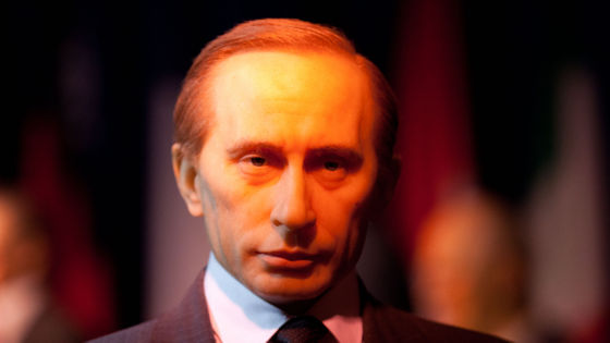 「プーチン大統領の美容整形の噂」をSNSに書き込んだテレビ局記者が突如辞職 - GIGAZINE