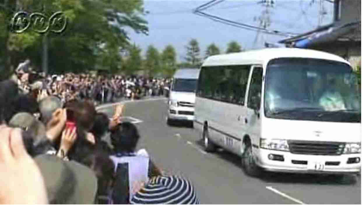 上皇后さま、血混じる嘔吐も　ストレス原因か、経過観察　宮内庁