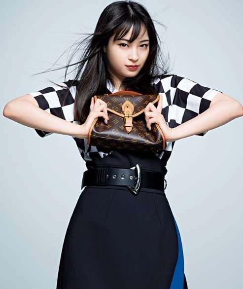 ä¸–ç•Œçš„ãƒ–ãƒ©ãƒ³ãƒ‰ã® é¡