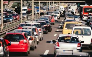 【急募】渋滞中にトイレを忘れる方法