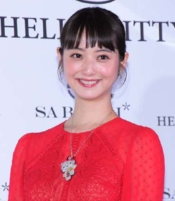 佐々木希、USJでの“お忍び満喫SHOT”にファン歓喜「お子さんとかな？」海外からも反響 （1/3） | 芸能ニュースならザテレビジョン