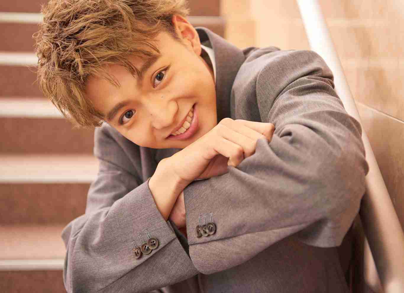 EXILE佐藤大樹「気付いたら裸でした」初写真集は“200点満点”<STEP BY STEP>