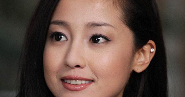 司法：沢尻エリカ被告に懲役1年6月求刑　東京地裁で初公判 - 毎日新聞