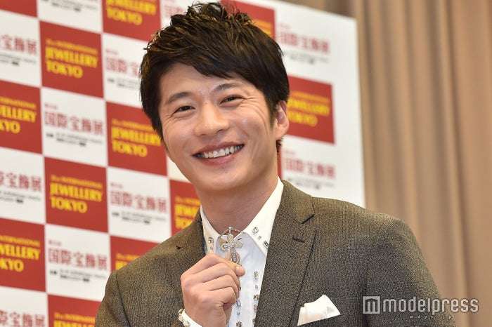 田中圭、スタイリストにツッコミ？「この服じゃ目立たねぇよ」 2020年の目標も＜第31回 日本ジュエリーベストドレッサー賞＞ - モデルプレス