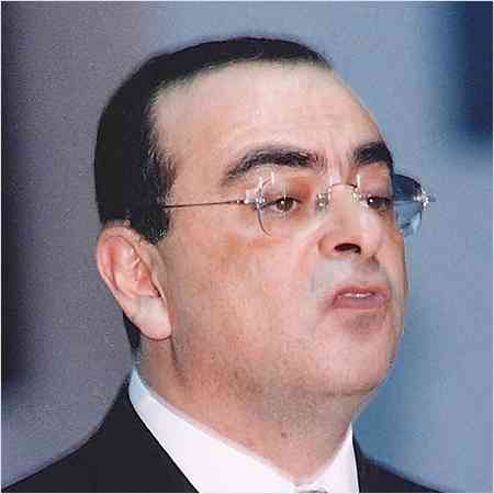 ゴーン被告、