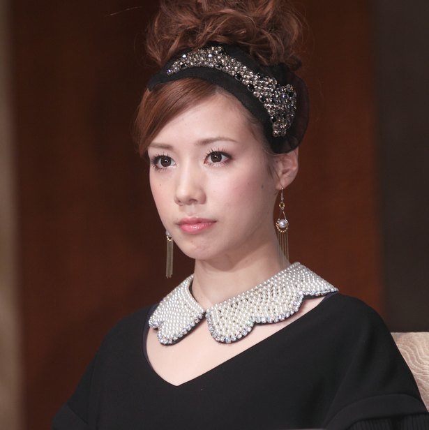 仲里依紗、2020年も“ド派手おんな”宣言！「なかなか着こなせない」「憧れます」とファン絶賛 （1/2） | 芸能ニュースならザテレビジョン