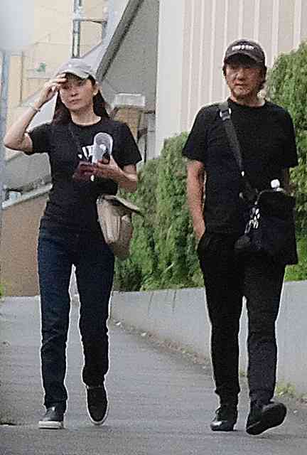 市村正親　妻・篠原涼子と子どもからサプライズ誕生パーティー「大きなリムジンにママが…」