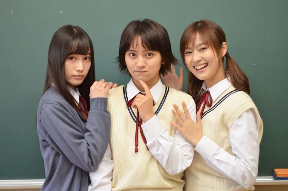 岡田結実、女優専念によるオスカー退社報道に業界内外から「時期尚早」の声が続出