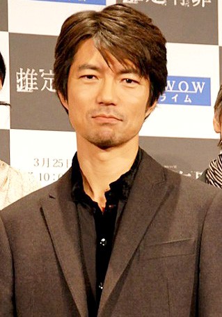 「二人とも若っ！」YOSHIKI、HYDEの誕生日を祝福＆2SHOT公開に反響「ちっとも歳とらない」