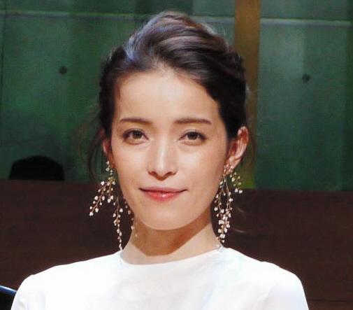 知念里奈　13歳息子がお年玉を首里城再建に「全額寄付」の意向