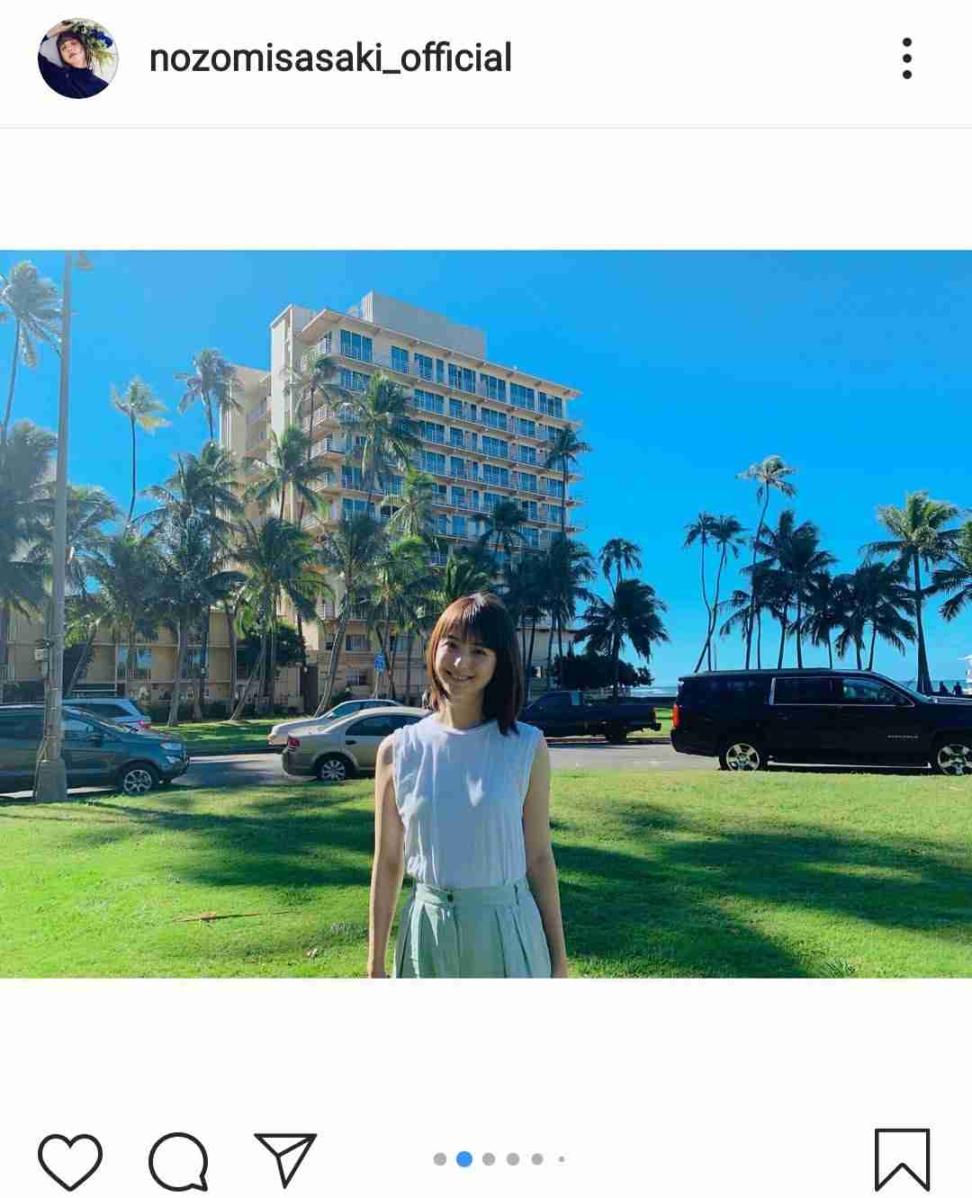 佐々木希、ハワイのレストランで水着に？　「ナイスビキニ！」と歓喜の声
