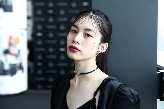 美人モデル宮本彩菜がKOHHに股間ペロペロさせる動画をインスタに掲載 …取り返しがつかない大炎上