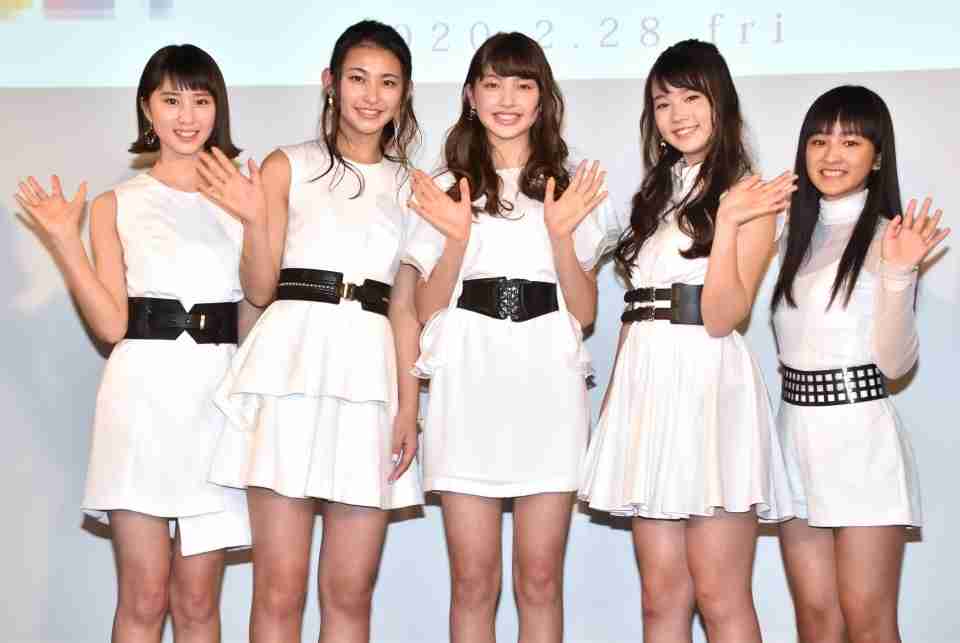 美少女5人組ユニット・821、デビュー会見で飛躍誓う「魅力的な表現者になりたい」（オリコン） - Yahoo!ニュース