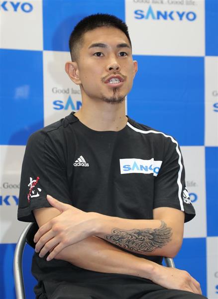 井岡一翔　妻の誕生日に腕の羅針盤タトゥー公開「同じ方向へ共に時を刻もう」