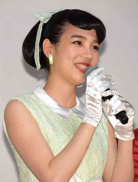 のん“6年ぶり”実写映画に「緊張したけど幸せ」 昭和ルックで喜び語る