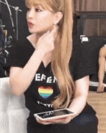 「グリグリに大きな目をしたなんとも可愛い赤ちゃん…」浜崎あゆみの友人・野口美佳さんのインスタ投稿が話題　ファン「泣けた」「確かな情報をありがとう」