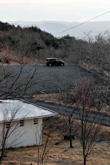車内に中学生3人と母親の遺体　男性「刺した」　福島：朝日新聞デジタル
