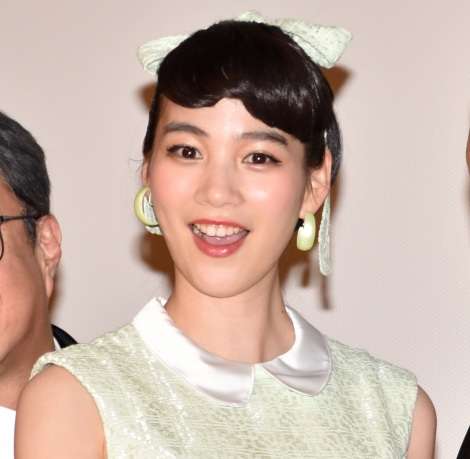 のん“6年ぶり”実写映画に「緊張したけど幸せ」 昭和ルックで喜び語る