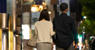 男性依存で3年間に200人とデート、元「隠れビッチ」女性の心の穴 | ORICON NEWS