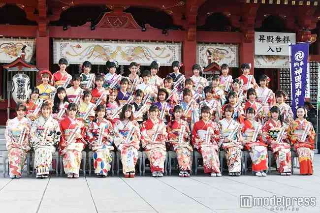 AKB48タイムズ（AKB48まとめ） : 【速報】成人式AKBグループメンバーの写真がｷﾀ━━━(ﾟ∀ﾟ)━━━!!大盛真歩、本間日陽がセンター【AKB48/SKE48/NMB48/HKT48/NGT48/STU48/チーム8】 - livedoor Blog（ブログ）
