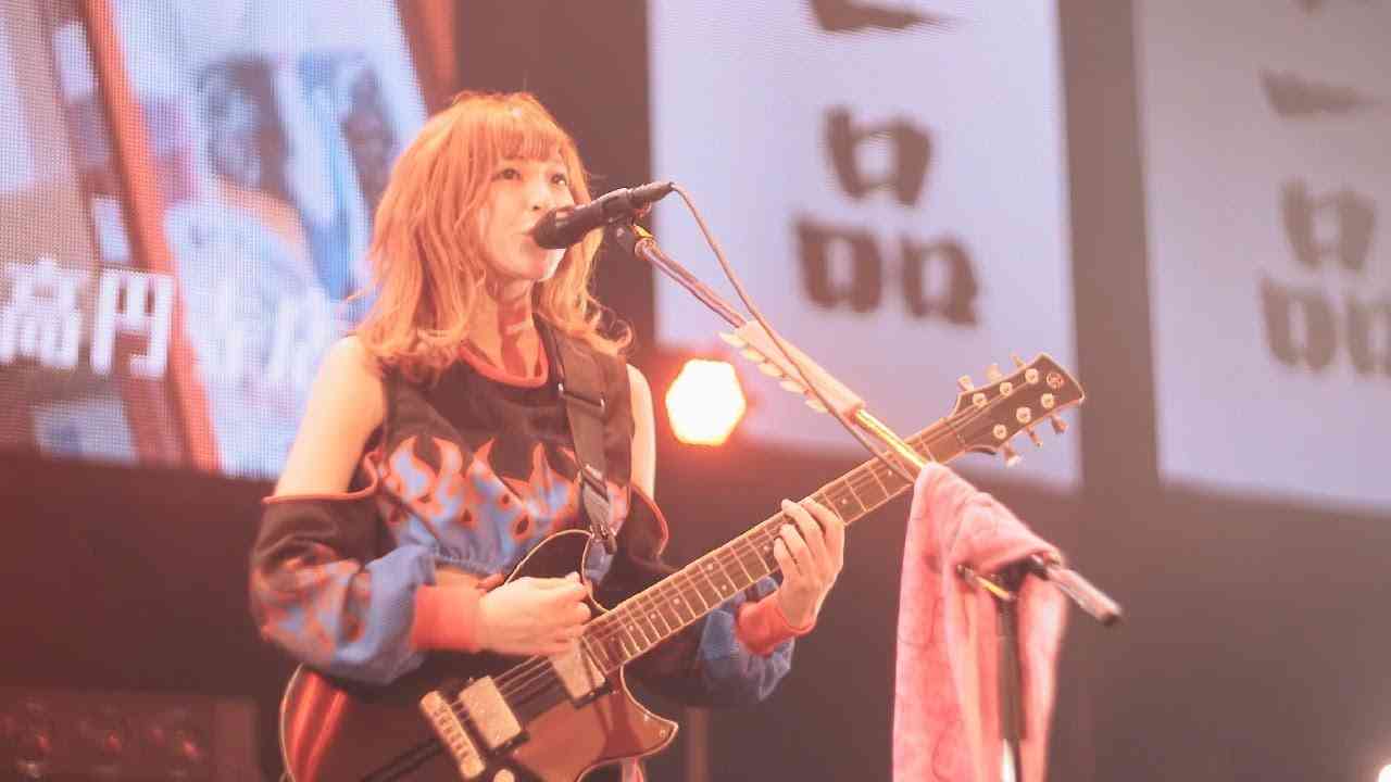 SILENT SIREN -「天下一品のテーマ」from 「SILENT SIREN LIVE TOUR 2019『31313』〜サイサイ、結成10年目だってよ〜 - YouTube