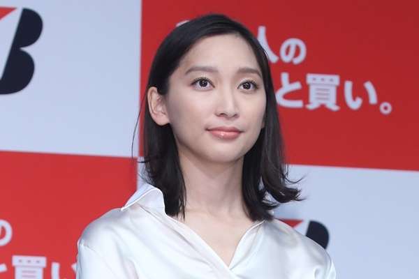 東出の不倫に悩み「もう私、限界です」杏が事務所社長に相談か (2020年1月28日掲載) - ライブドアニュース