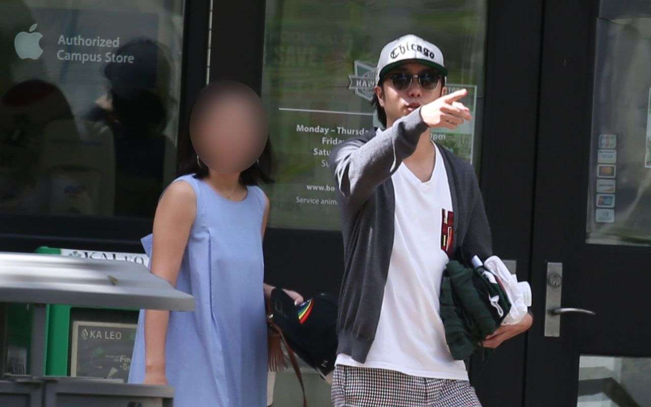 嵐・櫻井翔　ベトナムに続き38歳恋人とハワイへ | 文春オンライン