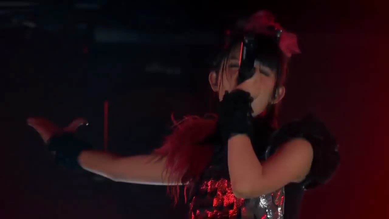 BABYMETAL - Rondo Of Nightmare (With Mischiefs of God Intro) Live Budokan Black Night 2014 - YouTube