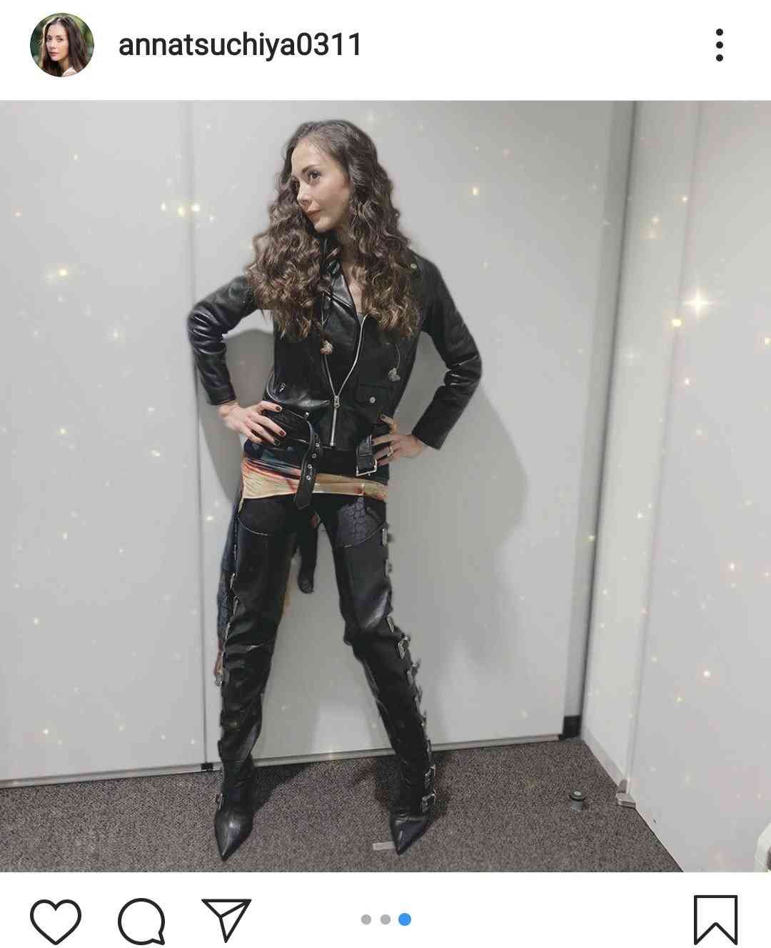 土屋アンナ、“カッコ良すぎる”姿にファン絶賛「着こなせるのはアンナさんくらい」