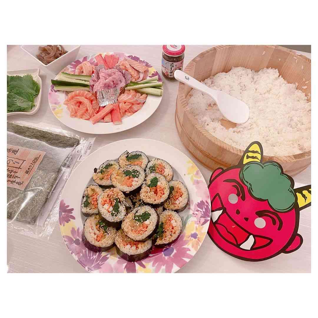 辻希美、夫不在も手作りキンパ&恵方巻で節分の日報告 鬼を怖がる息子たちに「まだまだ可愛いメンズ」